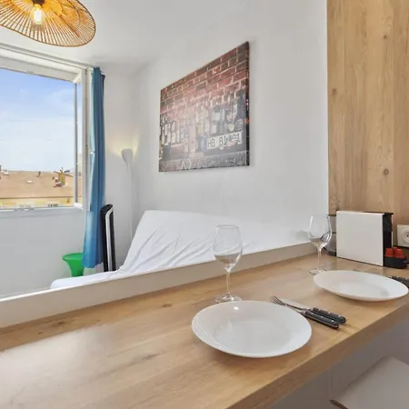 Appartement L'opera - Hypercentre - Cosy - No Elevator - Minimalist - Sea Nice