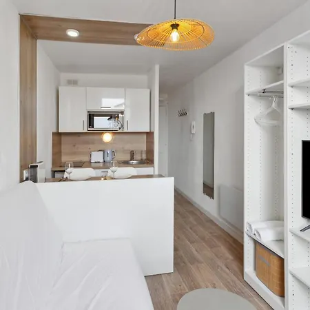 L'opera - Hypercentre - Cosy - No Elevator - Minimalist - Sea Apartment Nizza